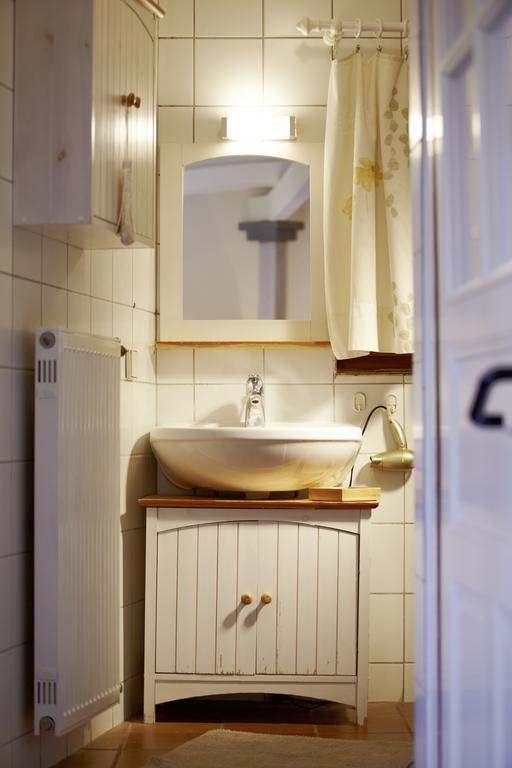 Sankt Annagut Hotel Burrweiler Buitenkant foto